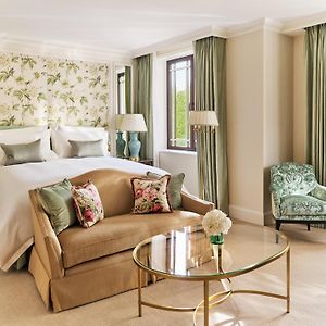 Executive Park View Room